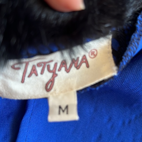 💕Tatyana Cobalt Blue Floral Intarsia w Faux Fur Trim M EUC💕 - Picture 7 of 12